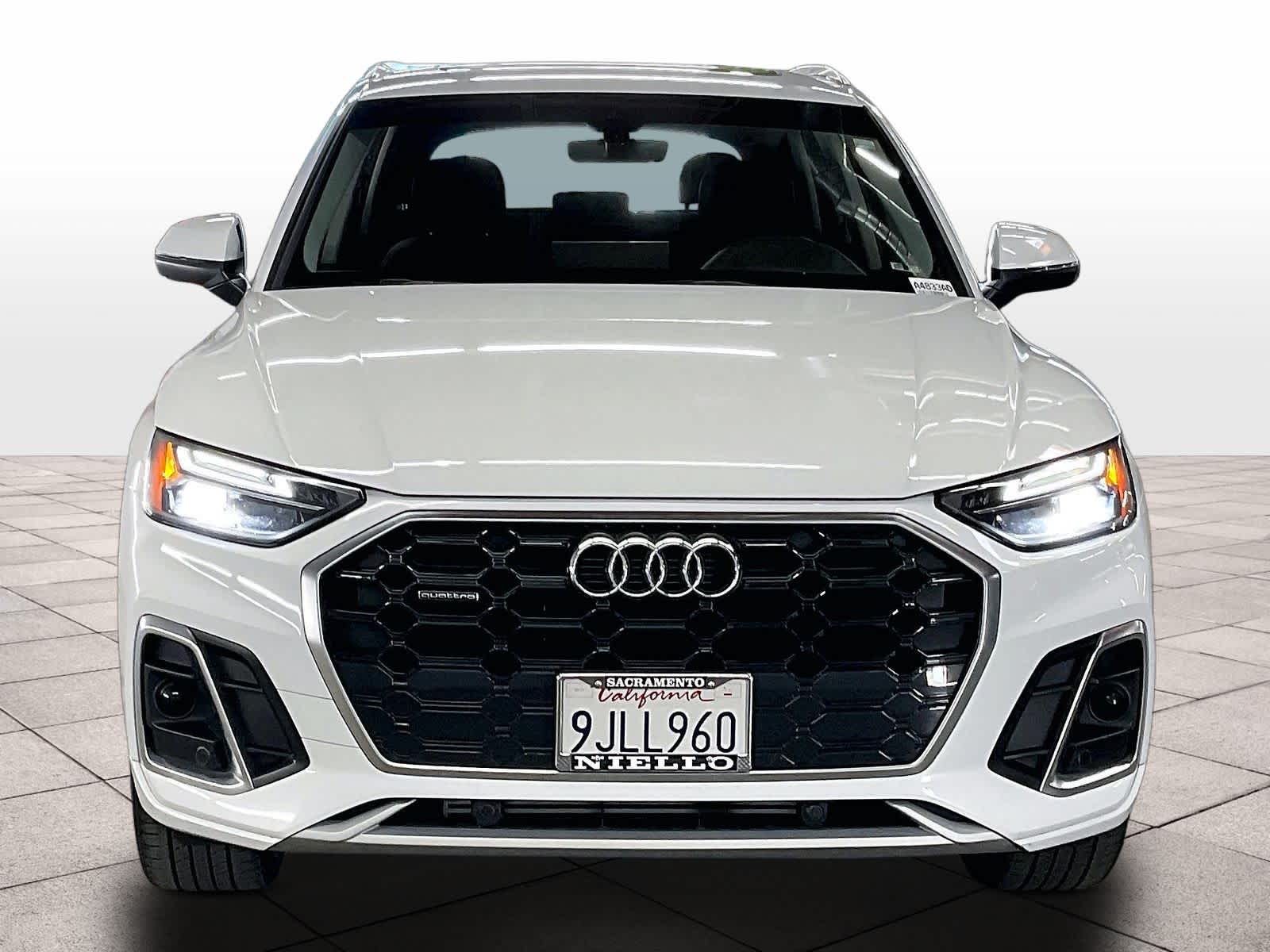 2023 Audi Q5 photo 2