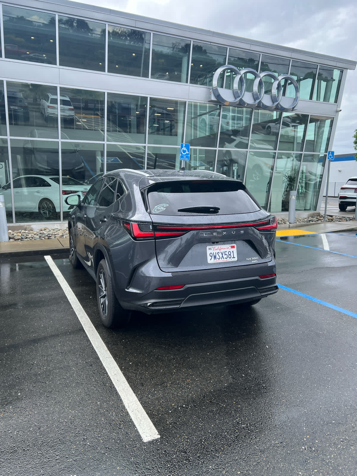 2026 LEXUS NX 350 photo 5