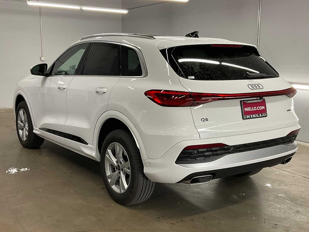 New 2025 Audi Q5 Premium 2.0 TFSI quattro