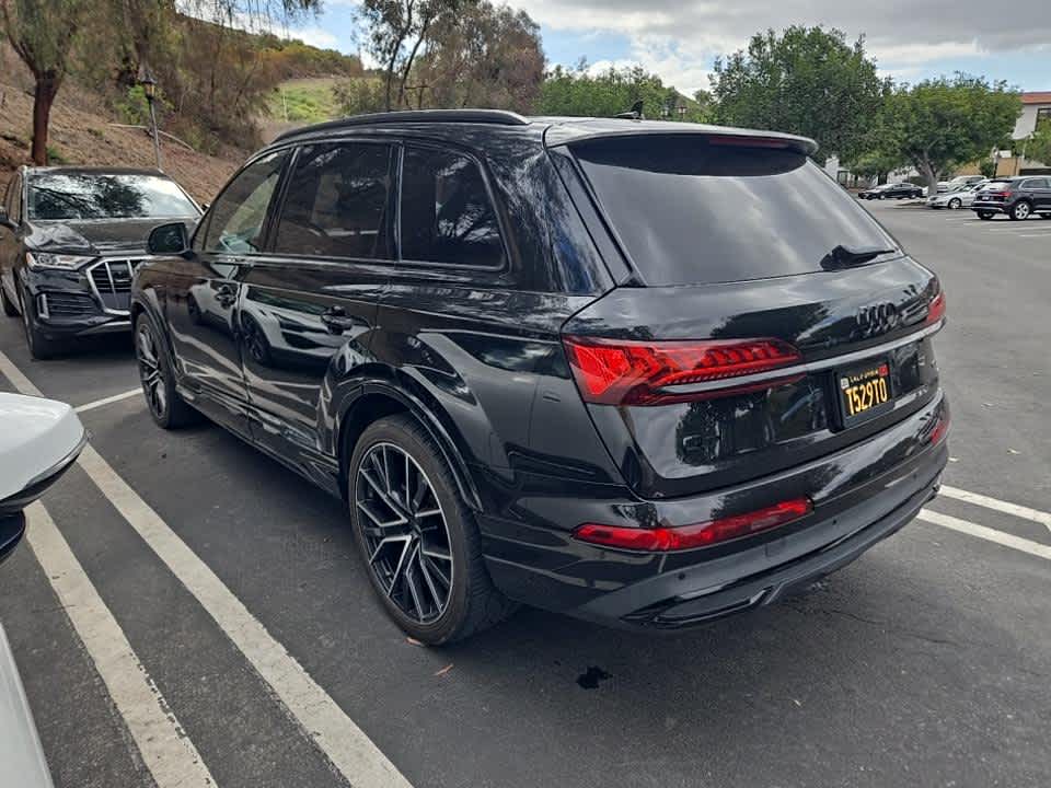 2022 Audi Q7 Prestige photo 3