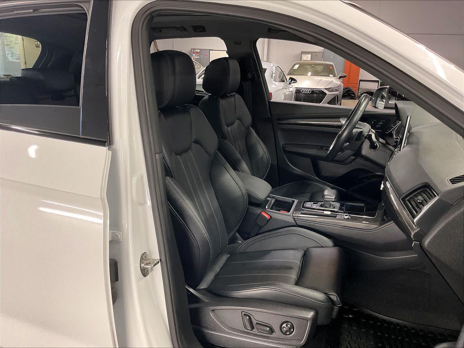 2023 Audi SQ5 photo 3