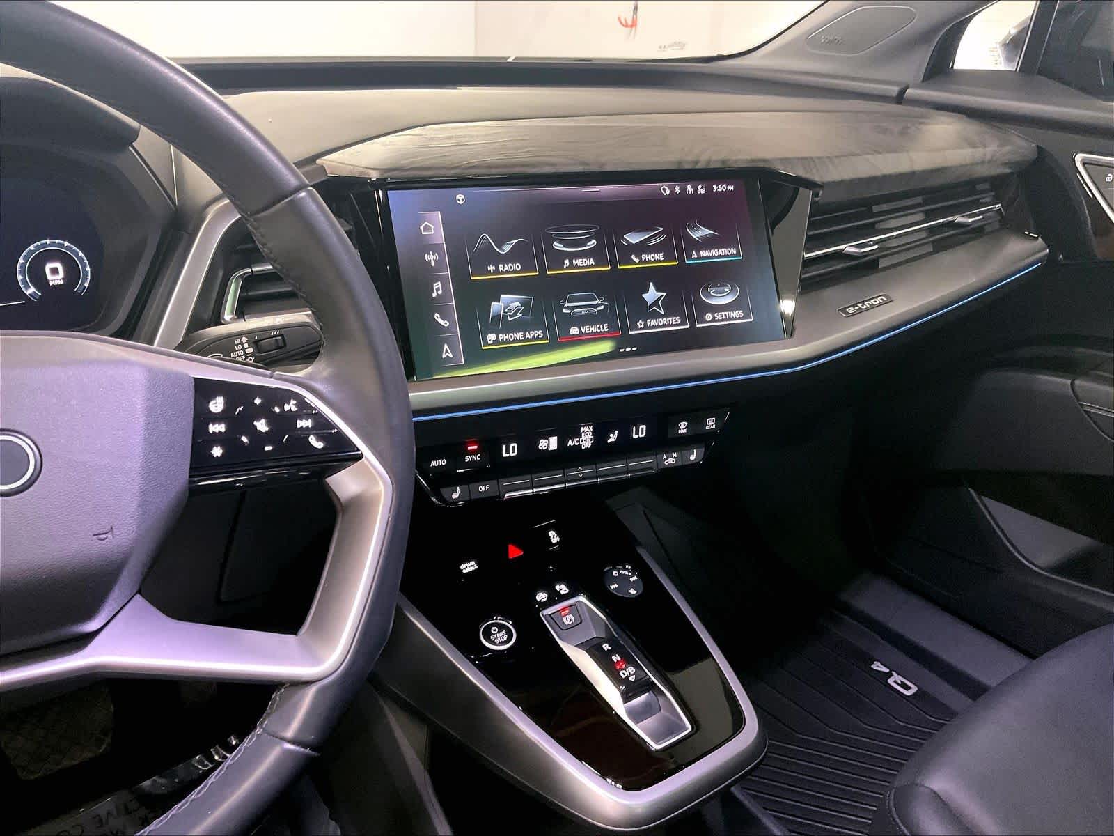 2023 Audi Q4 e-tron photo 6