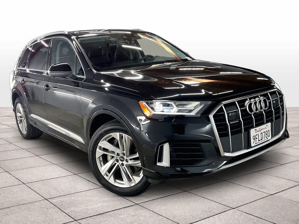 Used 2023 Audi Q7