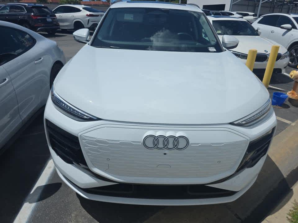 2025 Audi Q6 e-tron photo 2