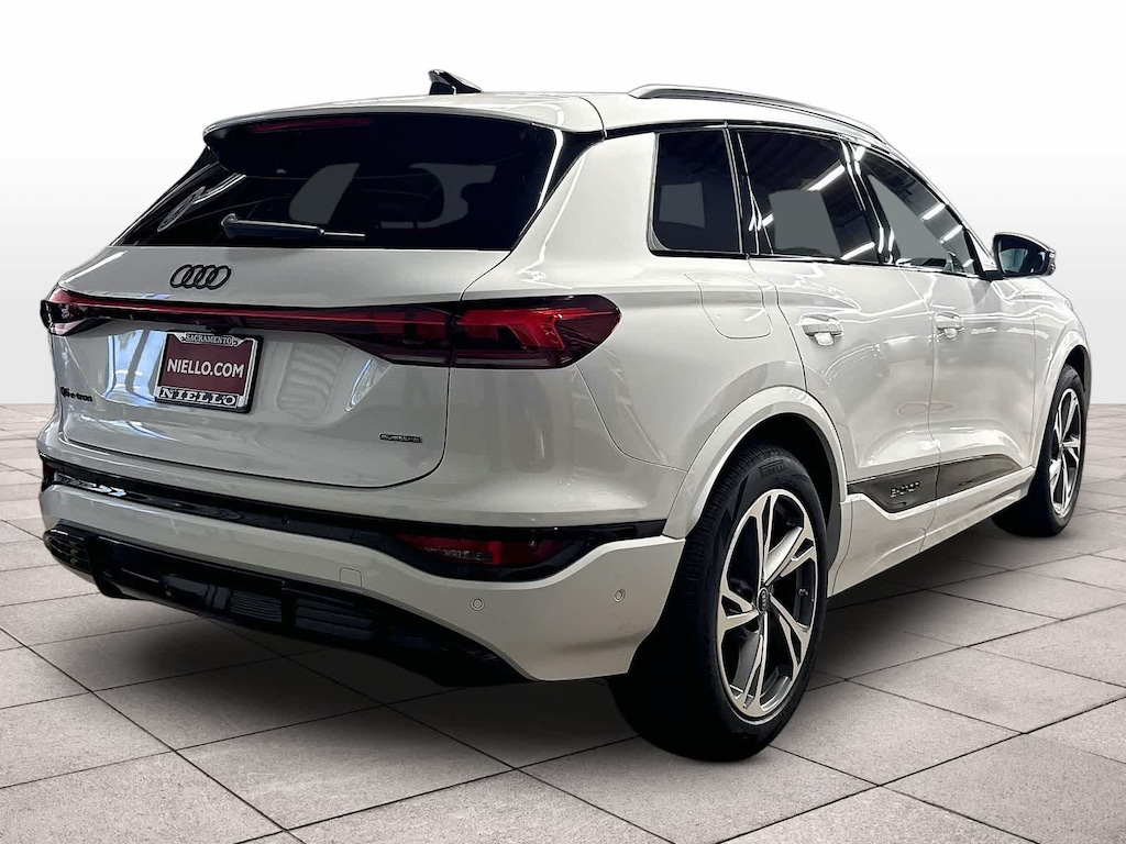 New 2027 Audi Q6 e-tron Prestige quattro