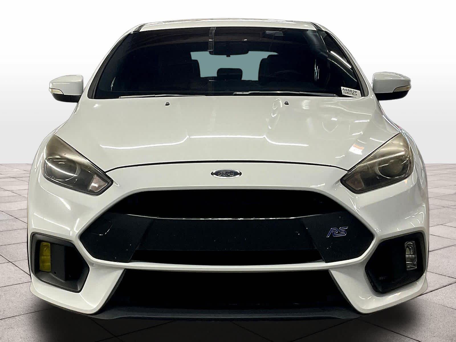 2017 Ford Focus photo 2