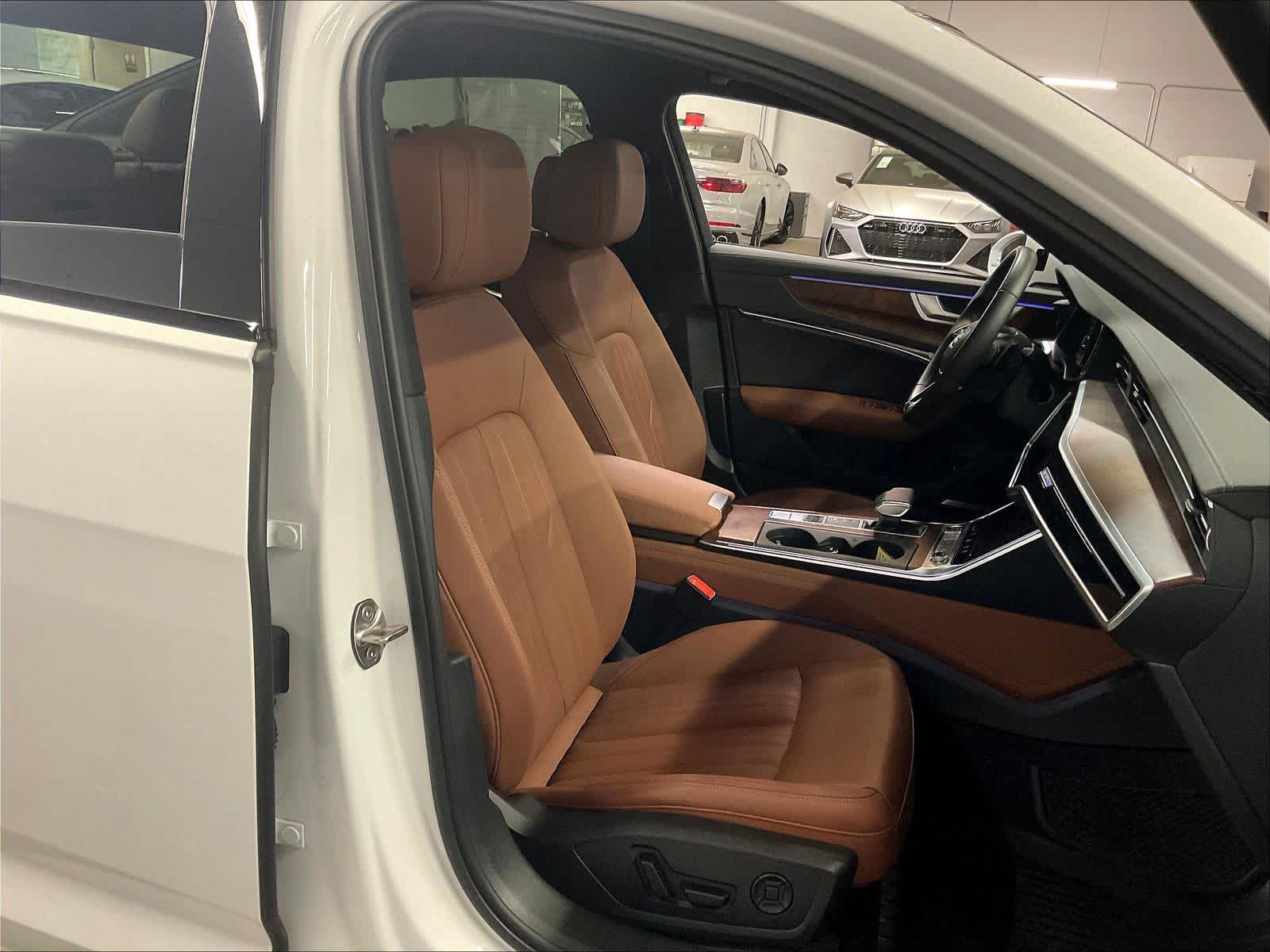 2023 Audi A6 Sedan photo 3