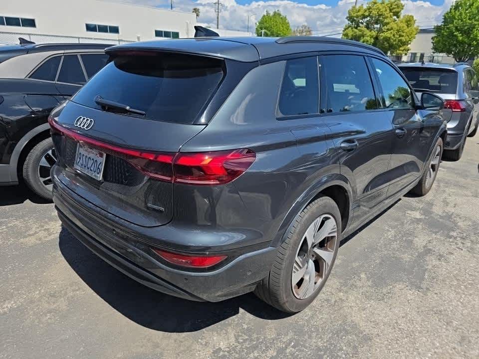 2025 Audi Q6 e-tron photo 6