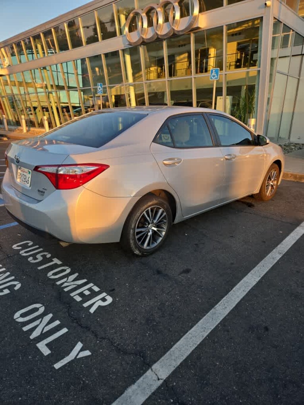 Used 2016 Toyota Corolla LE Plus Sdn CVT