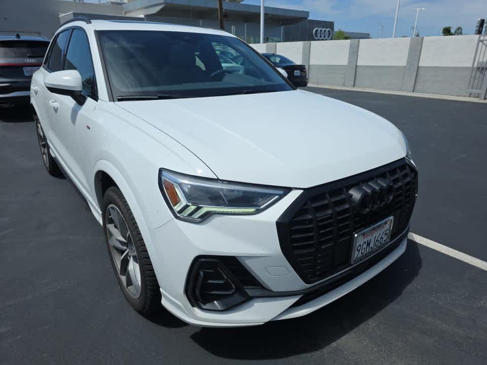 2023 Audi Q3 photo 4