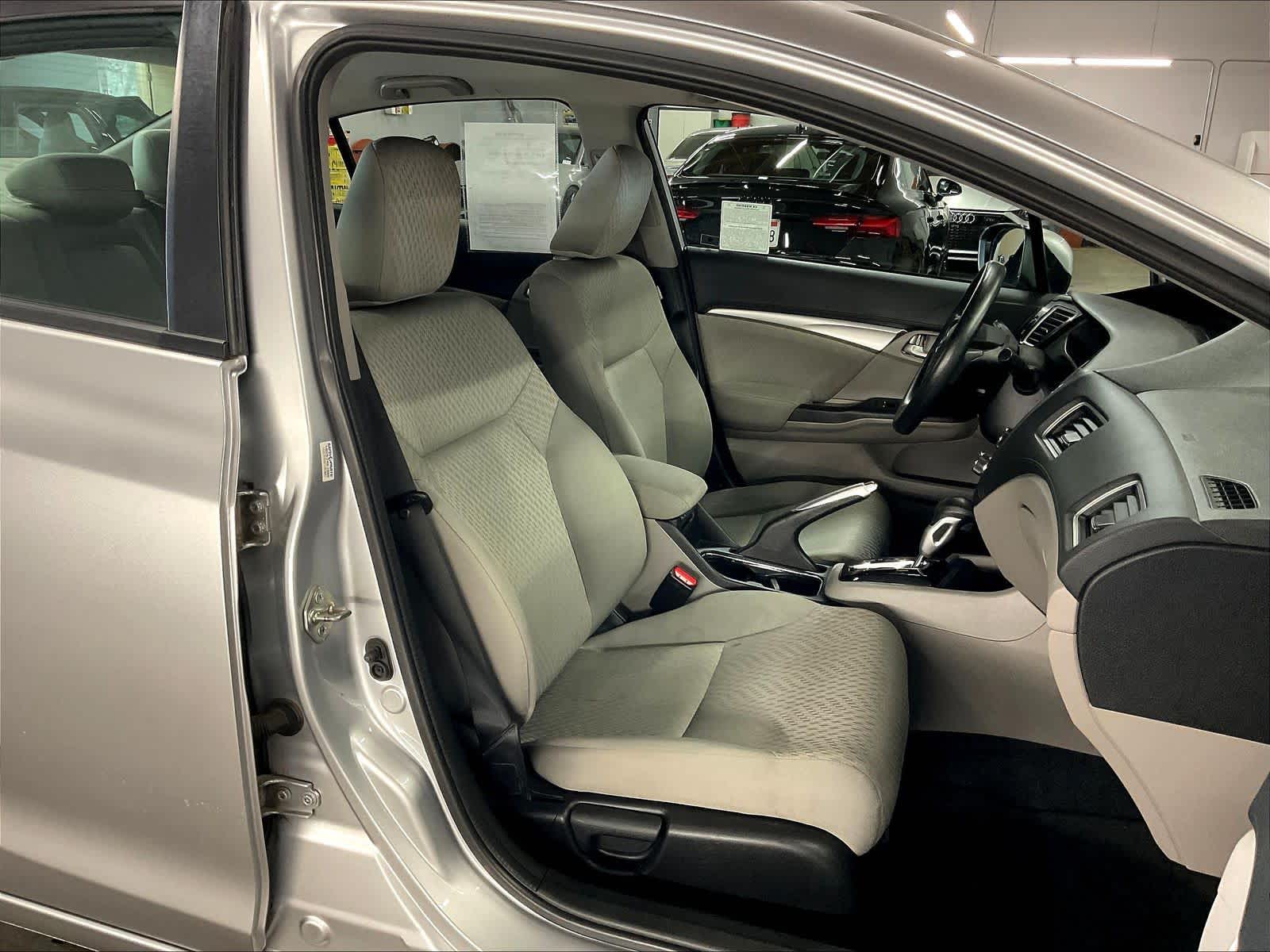 2014 Honda Civic photo 3