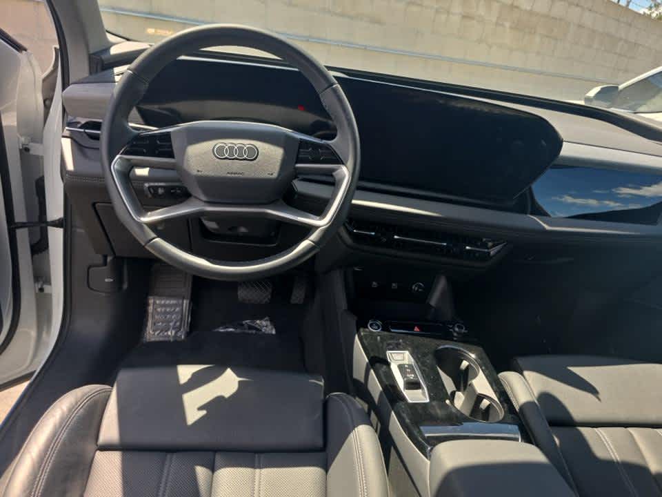 2025 Audi Q6 e-tron photo 6
