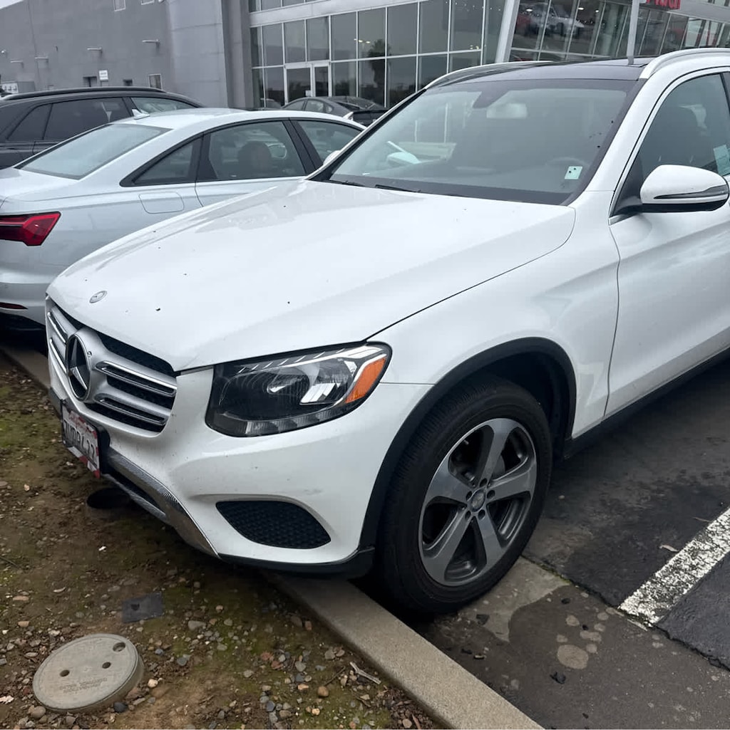Used 2017 Mercedes-Benz GLC GLC 300 4MATIC SUV