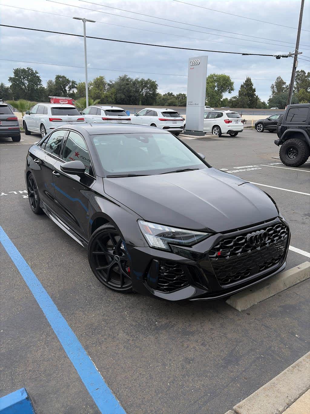 2024 Audi RS 3 photo 2