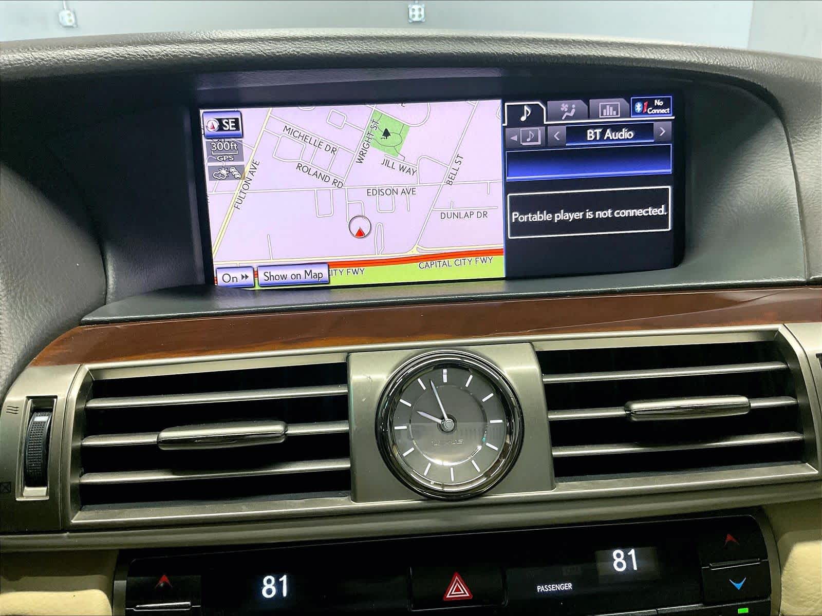 2014 LEXUS LS 460 photo 6