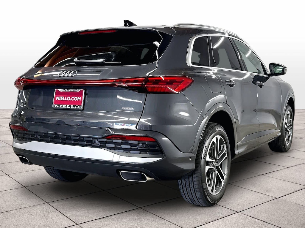 New 2026 Audi Q5 Premium 2.0 TFSI quattro