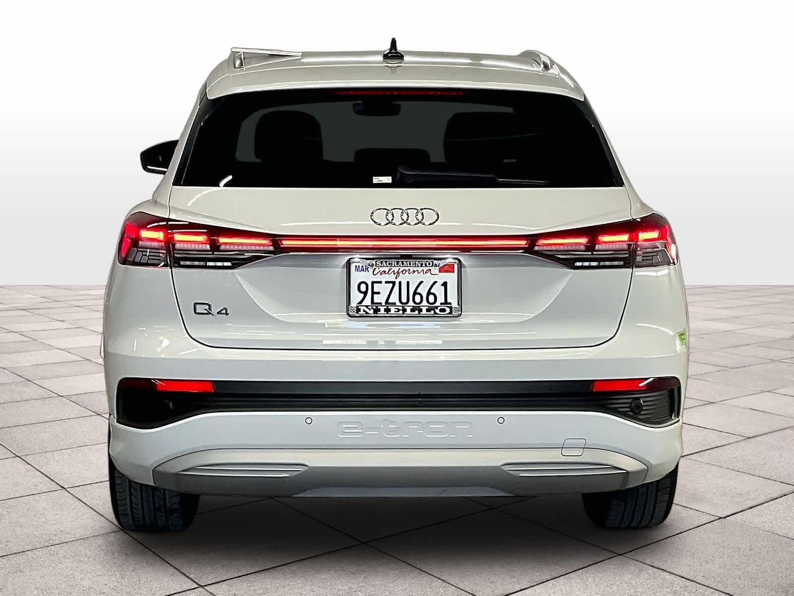 2023 Audi Q4 e-tron photo 4