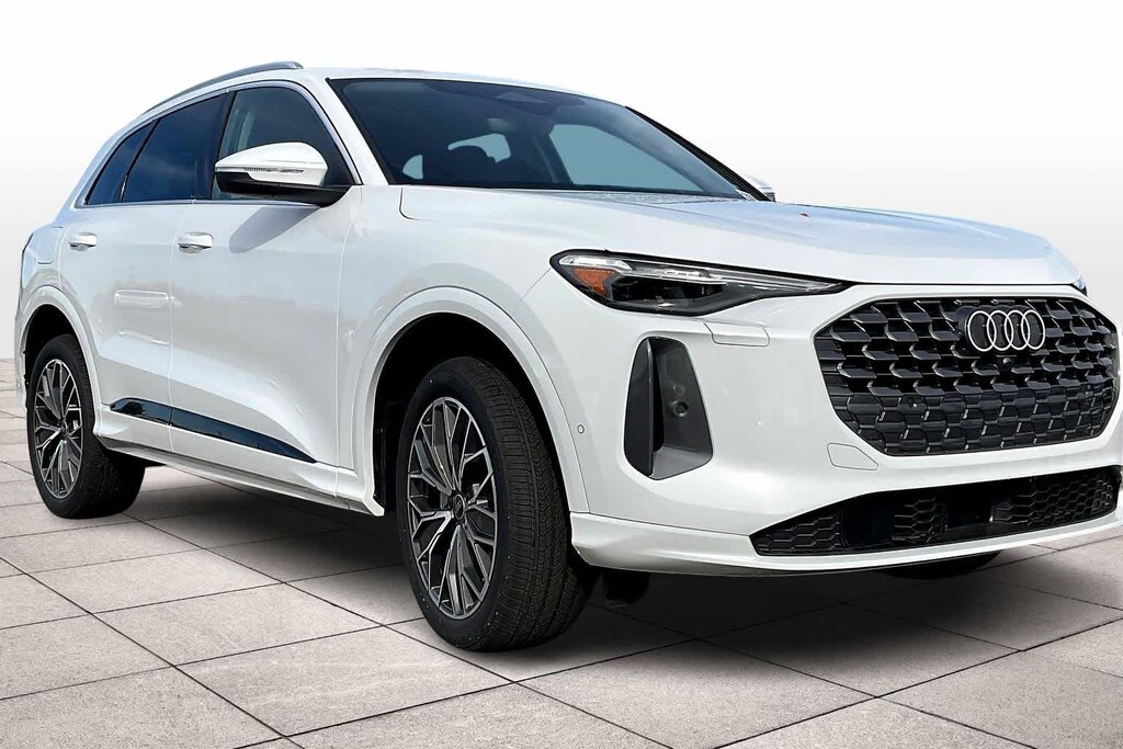 New 2025 Audi Q5 Premium Plus 2.0 TFSI quattro