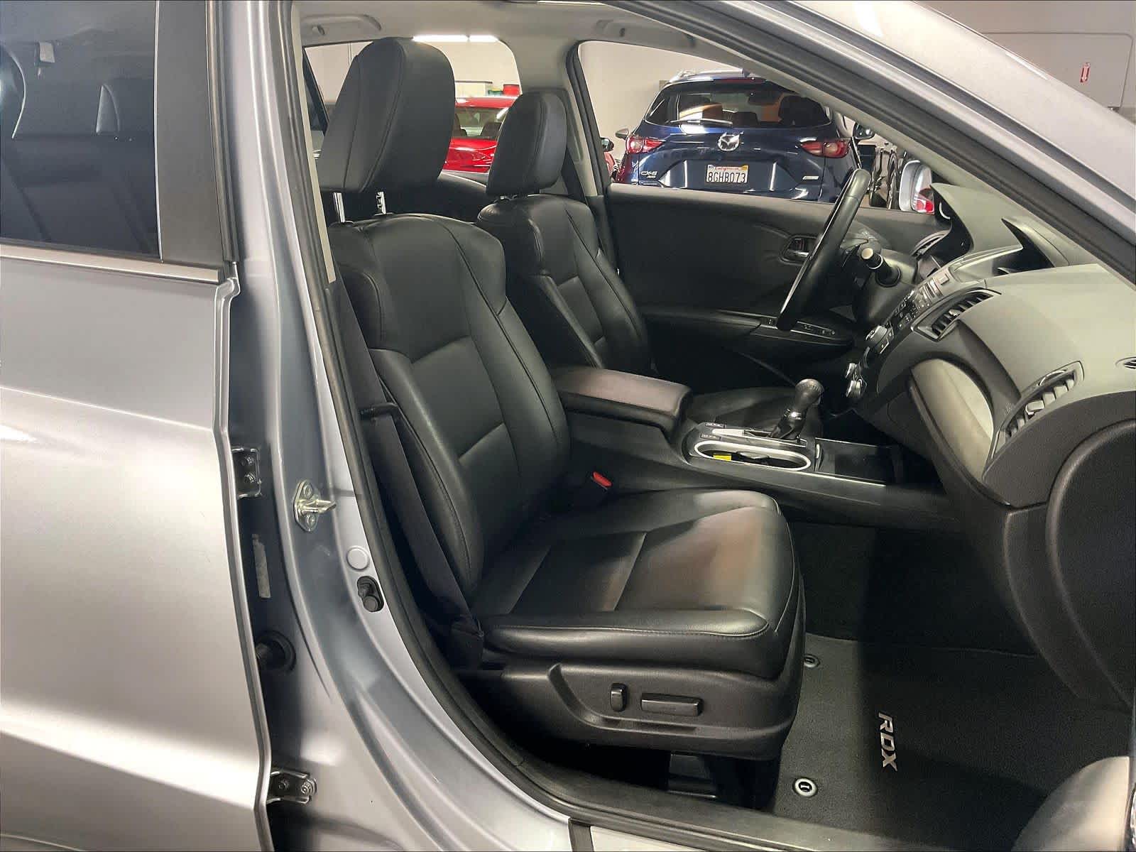 2016 Acura RDX photo 3