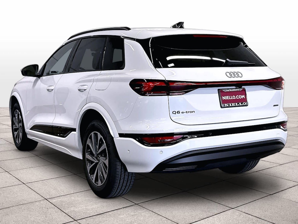 New 2027 Audi Q6 e-tron Premium quattro