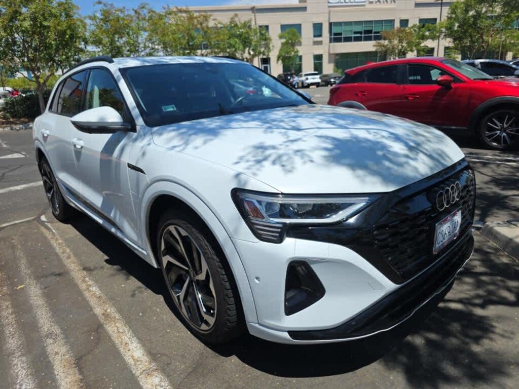Used 2024 Audi Q8 e-tron Premium Plus quattro