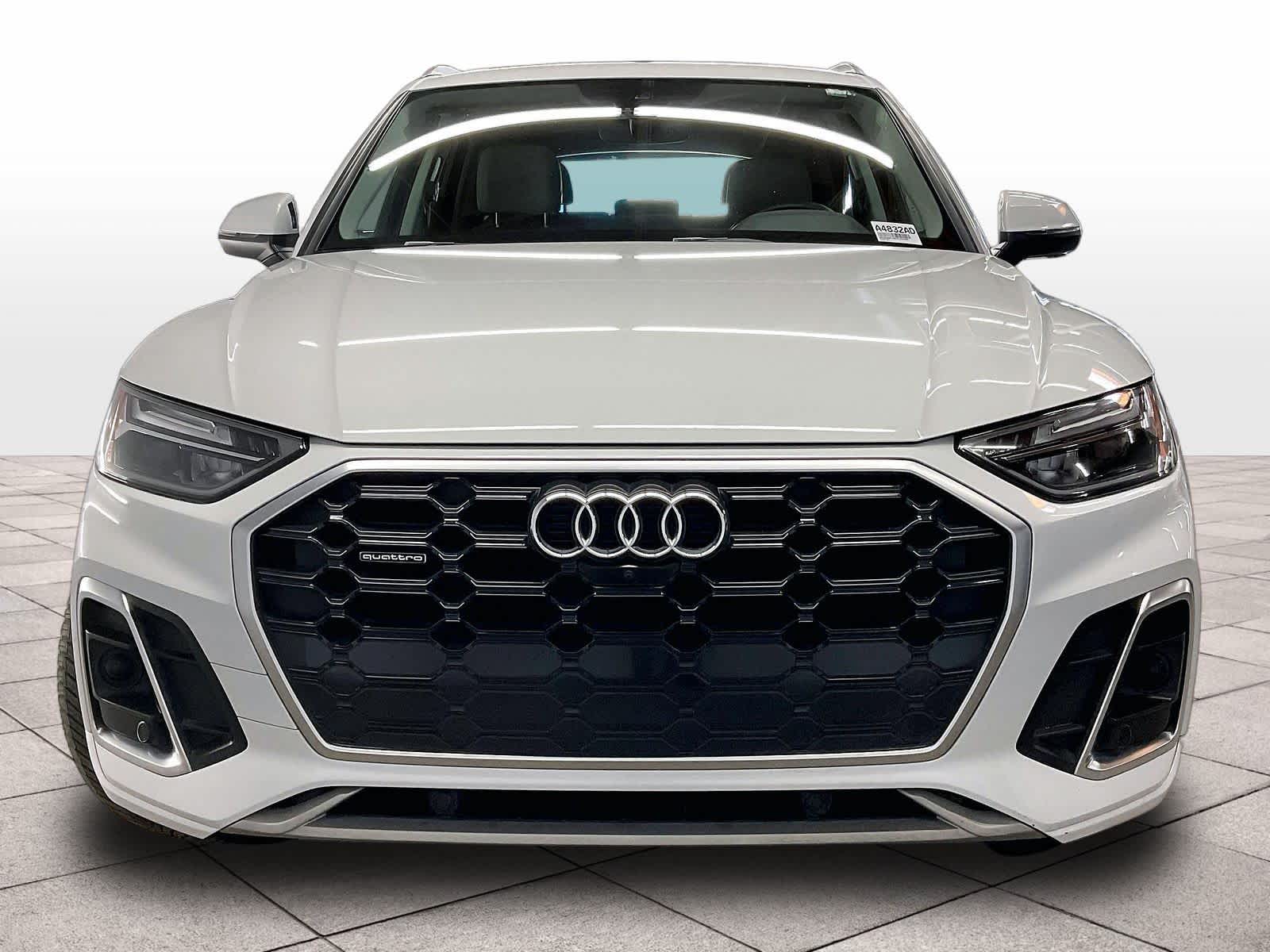 2023 Audi Q5 photo 2