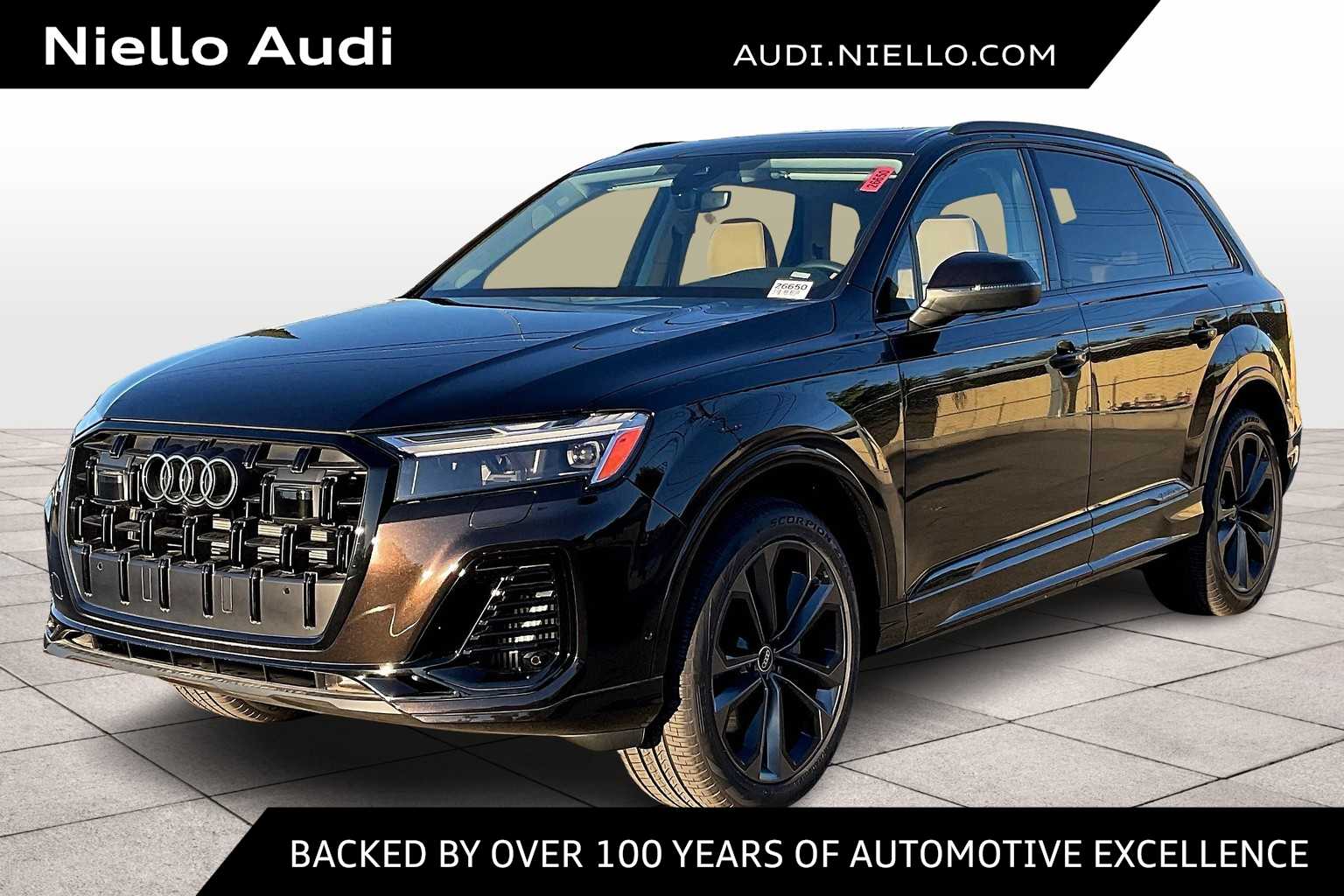 2025 Audi Q7 Premium Plus's photo
