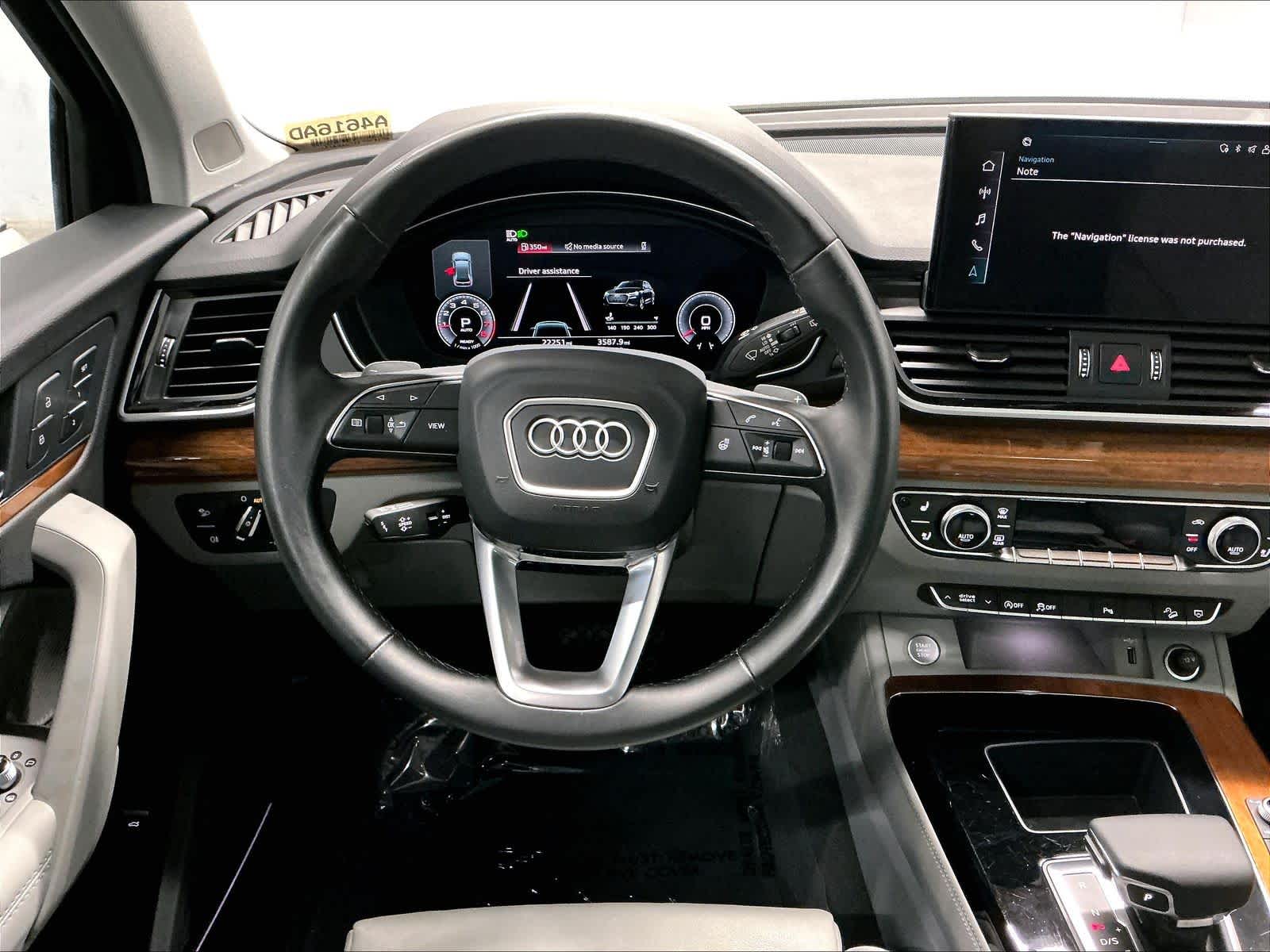 2023 Audi Q5 S Line Premium Plus photo 5