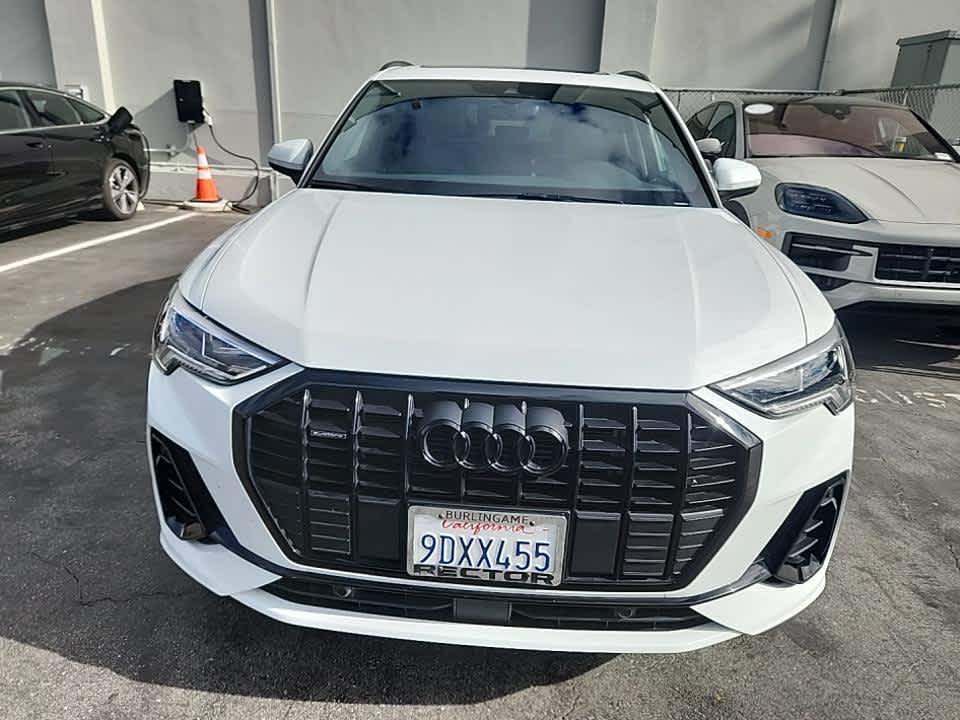 2023 Audi Q3 S line Premium photo 3