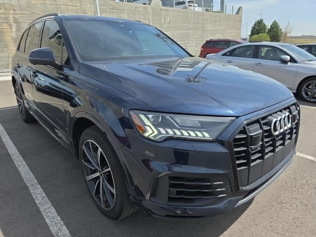 Used 2023 Audi Q7