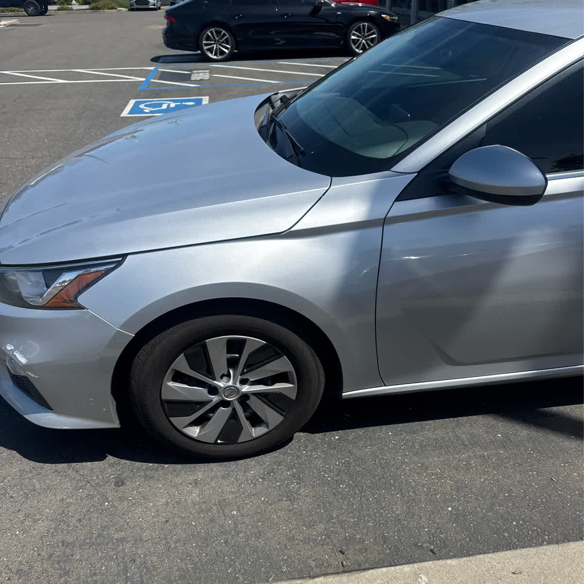 2020 Nissan Altima photo 4