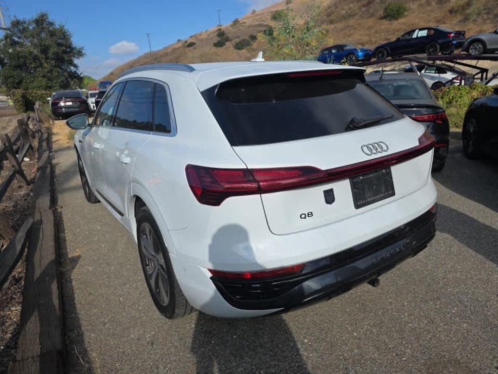 Used 2024 Audi Q8 e-tron Premium Plus quattro