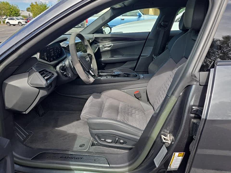 2023 Audi e-tron GT Premium Plus photo 4
