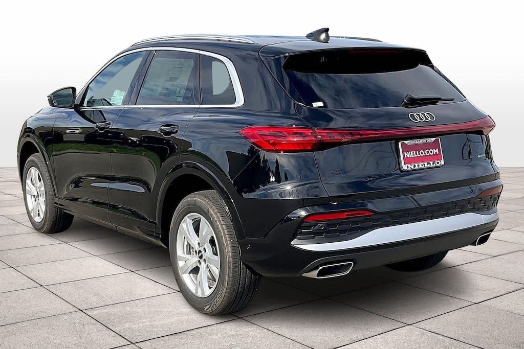 New 2025 Audi Q5 Premium 2.0 TFSI quattro