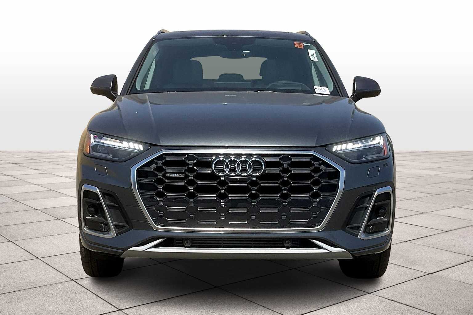2025 Audi Q5 S line Premium Prestige photo 3
