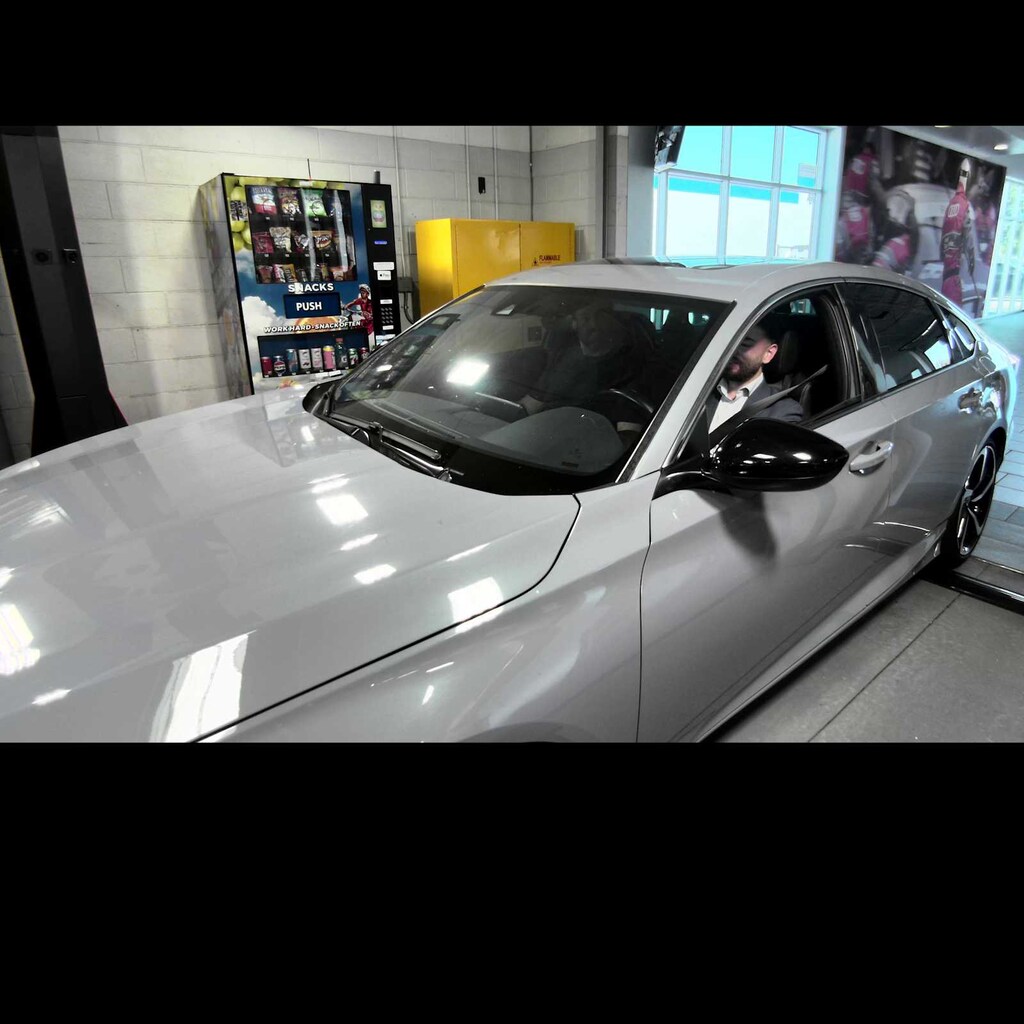 Used 2021 Honda Accord Sedan Sport 2.0T Auto