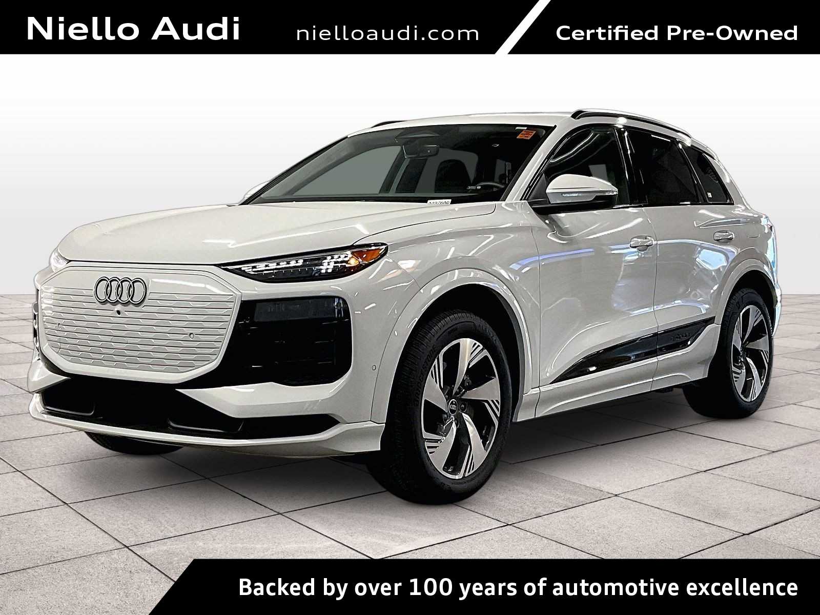 2025 Audi Q6 e-tron Premium Plus quattro's photo