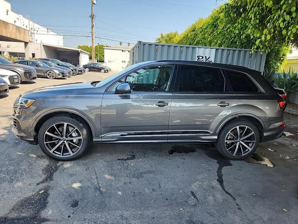 Used 2022 Audi Q7 Premium Plus 55 TFSI quattro