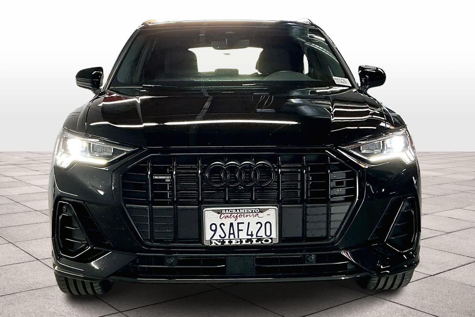 2025 Audi Q3 S line Premium Plus 45 TFSI photo 3