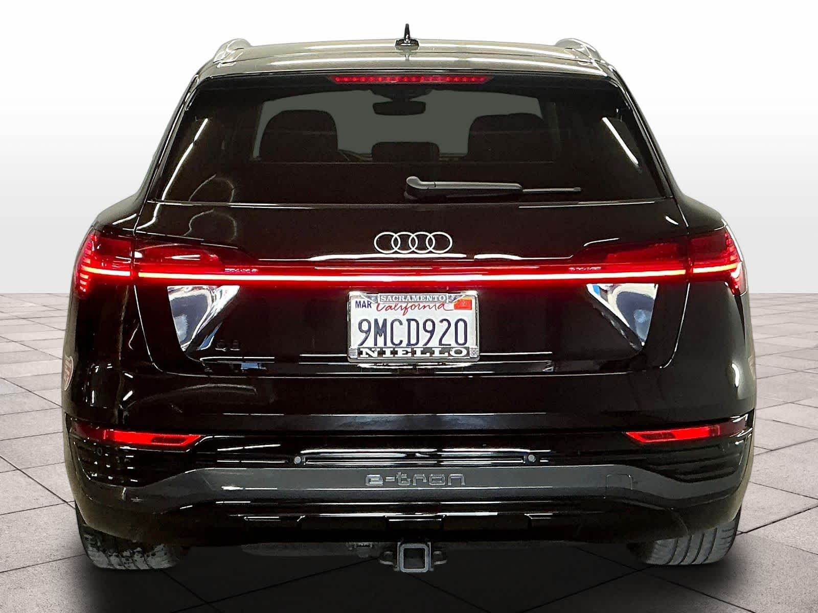 2024 Audi Q8 e-tron photo 4