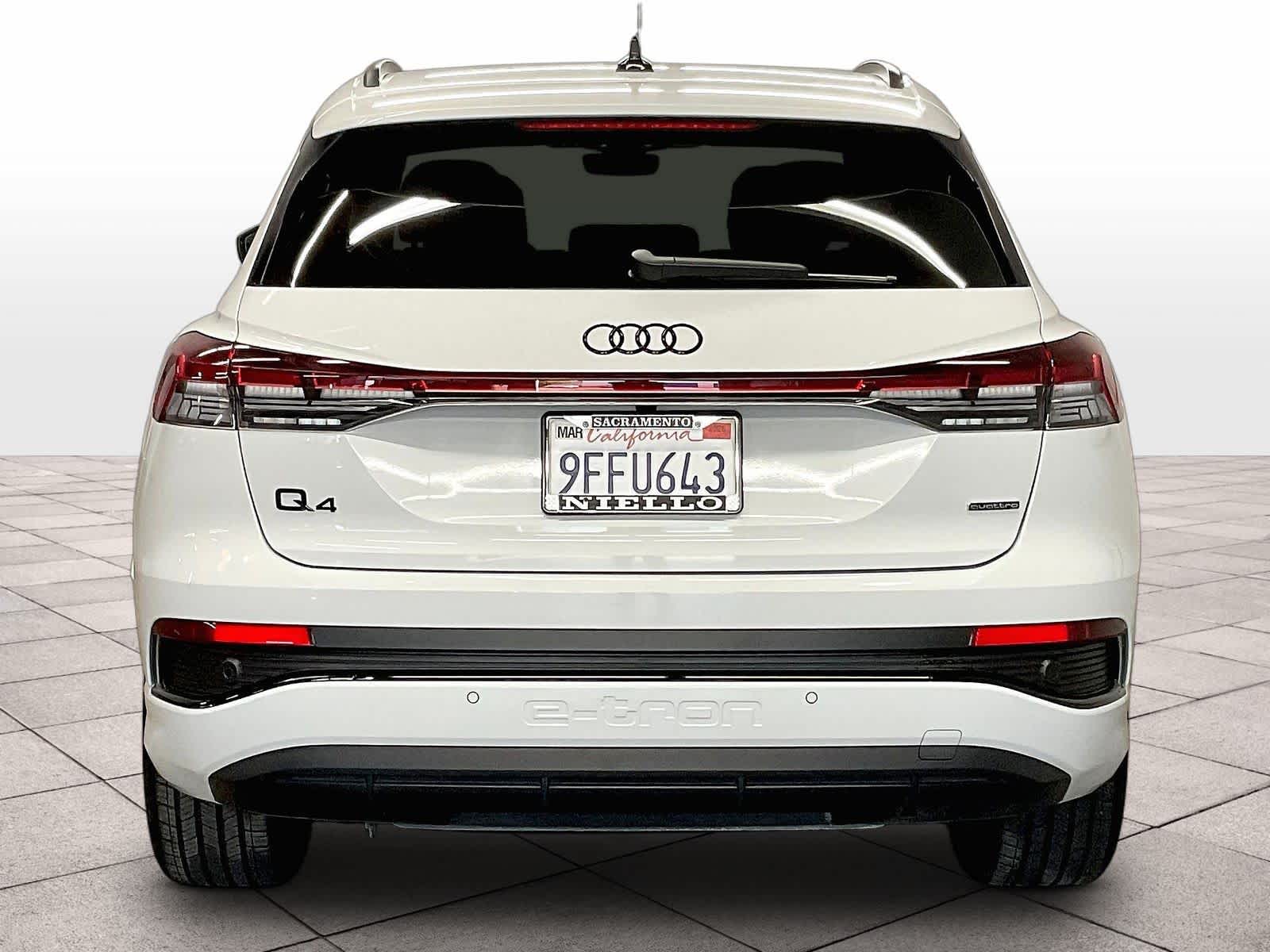 2023 Audi Q4 e-tron photo 4