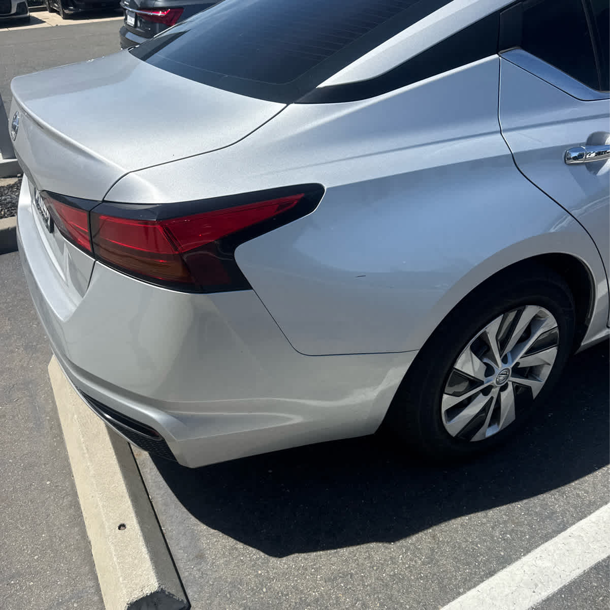 2020 Nissan Altima photo 5