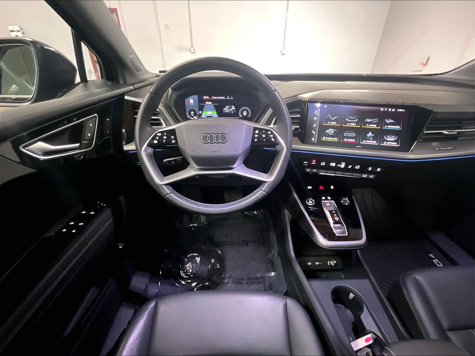 2023 Audi Q4 e-tron photo 5