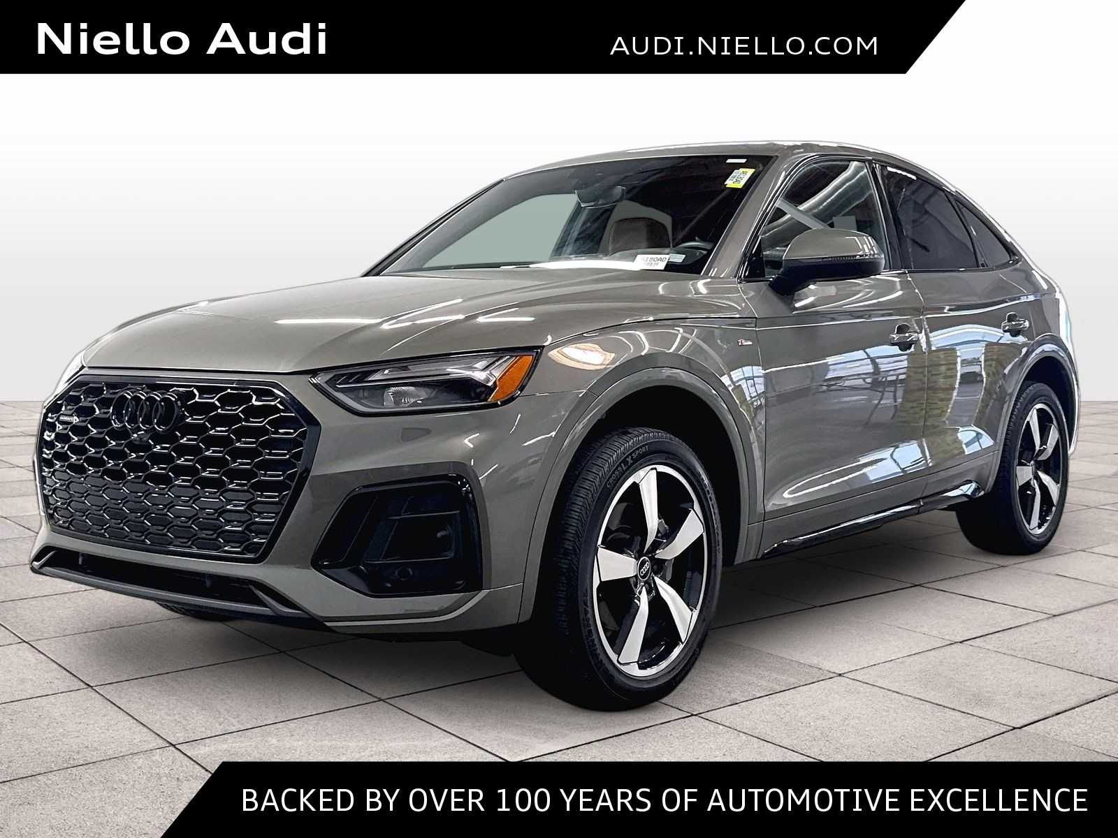 2023 Audi Q5 Sportback 45 Premium Plus's photo