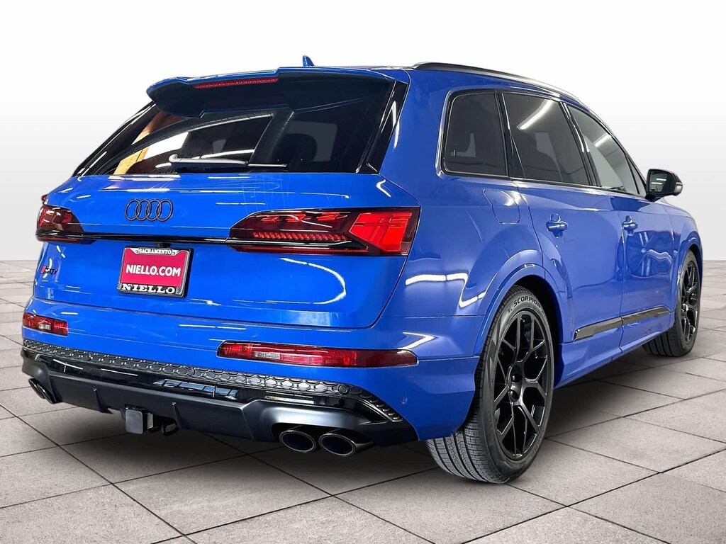 New 2026 Audi SQ7 Prestige quattro