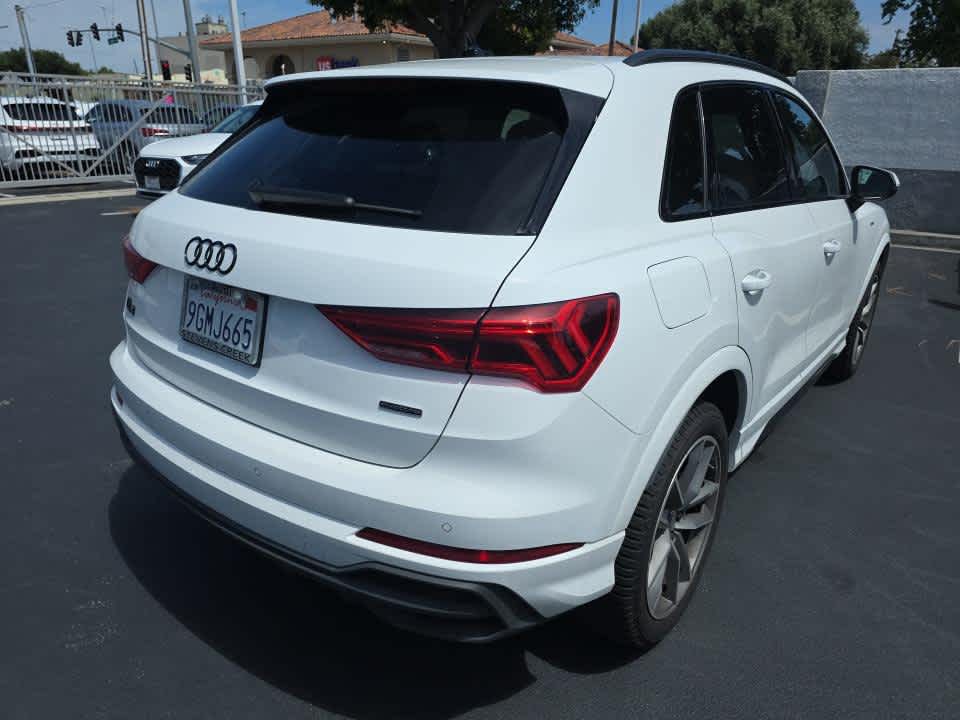 2023 Audi Q3 photo 5