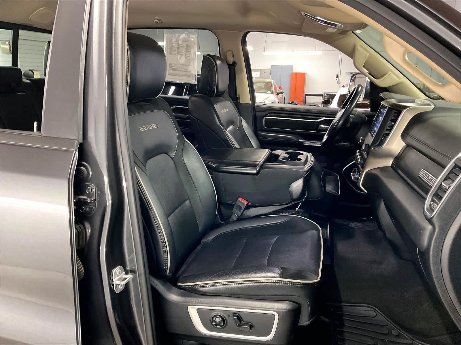 2020 Ram 1500 photo 3