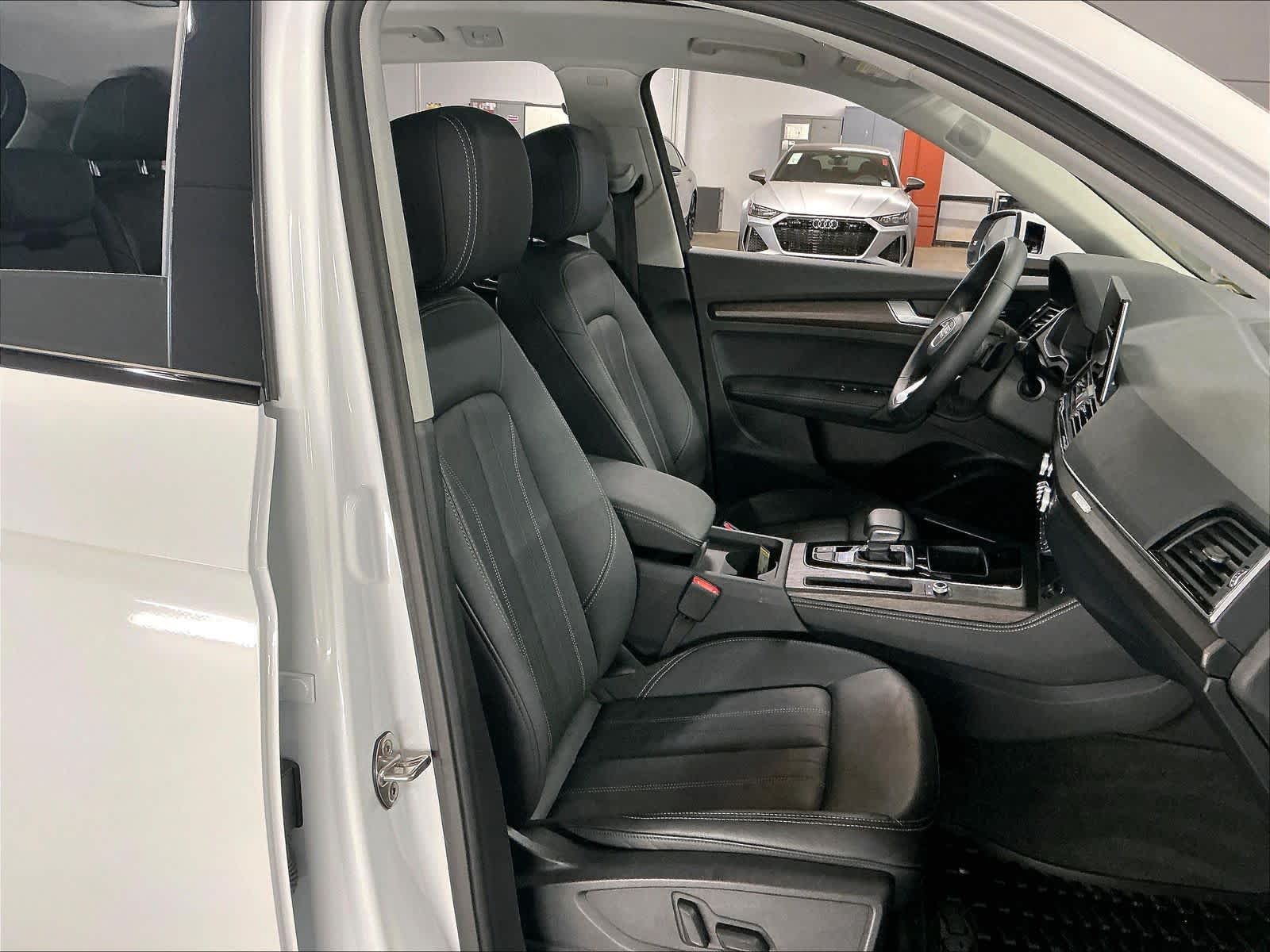 2023 Audi Q5 photo 3