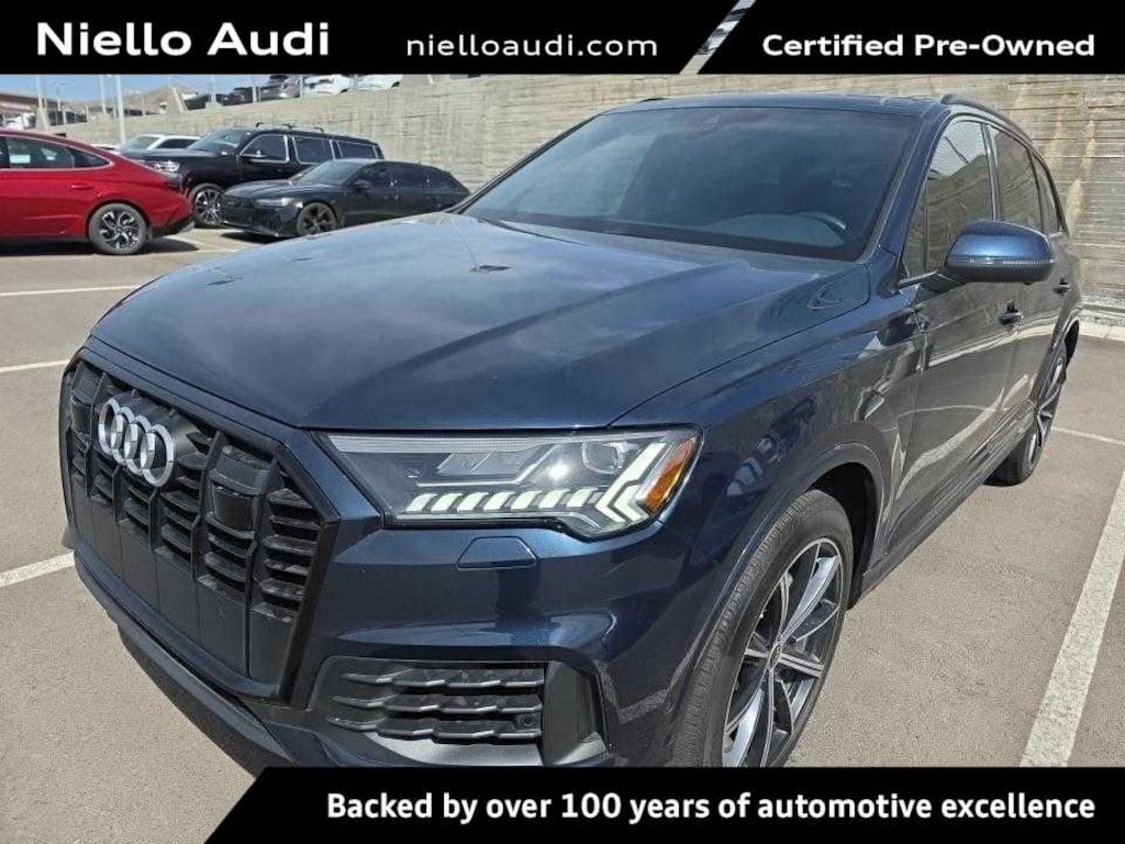 Used 2023 Audi Q7