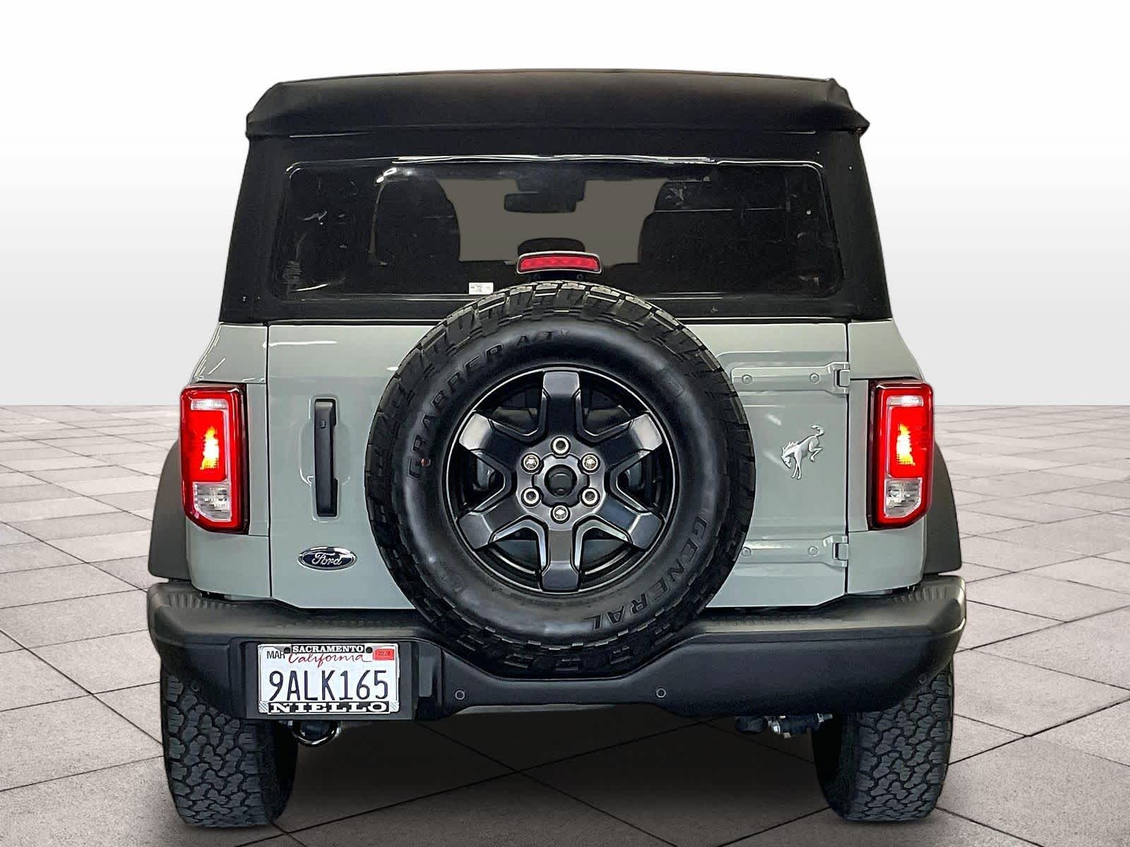 2022 Ford Bronco photo 4